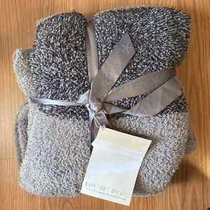 ❤️ Barefoot Dreams Stripe Cozy Blanket Throw NWT